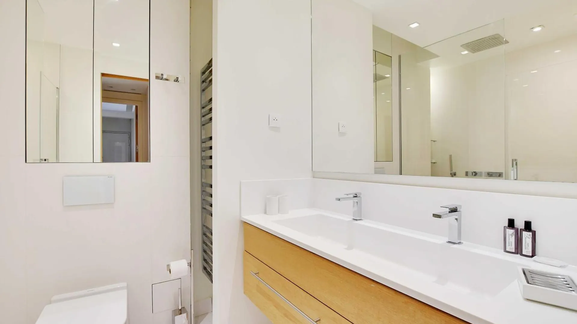 Charming Appt With A-C- 1Bd-2P - Tour Eiffel Apartment Paris 0*,  France